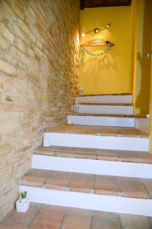 B&B Aurora Domus D'A-Mare Pesaro Eksteriør billede