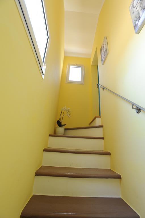 B&B Aurora Domus D'A-Mare Pesaro Eksteriør billede