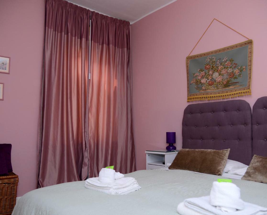 B&B Aurora Domus D'A-Mare Pesaro Eksteriør billede